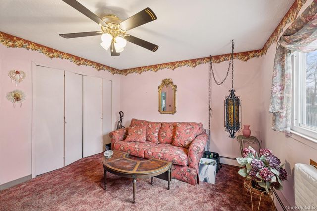 182 Evergreen Avenue, Brentwood, NY 11717