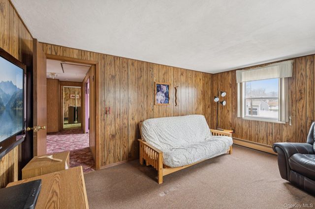 182 Evergreen Avenue, Brentwood, NY 11717