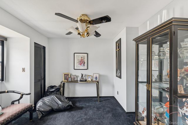 182 Evergreen Avenue, Brentwood, NY 11717