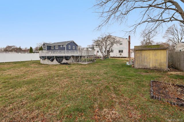 182 Evergreen Avenue, Brentwood, NY 11717