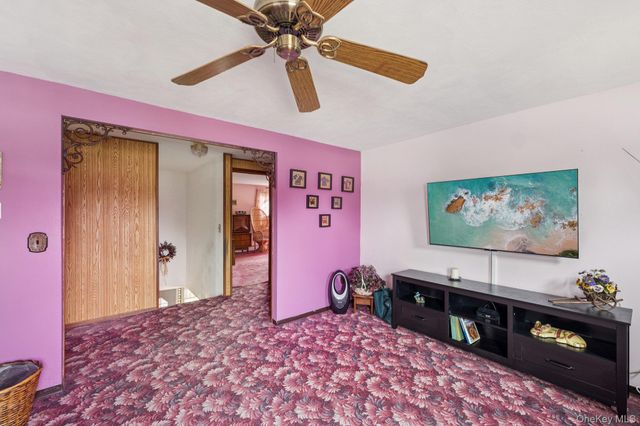 182 Evergreen Avenue, Brentwood, NY 11717