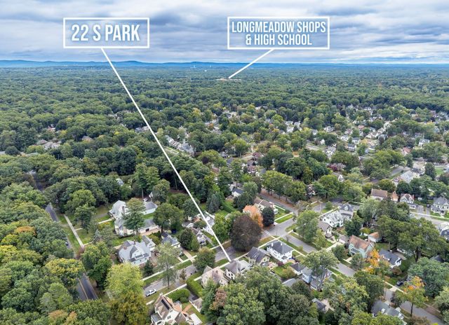 22 S Park Ave, Longmeadow, MA 01106