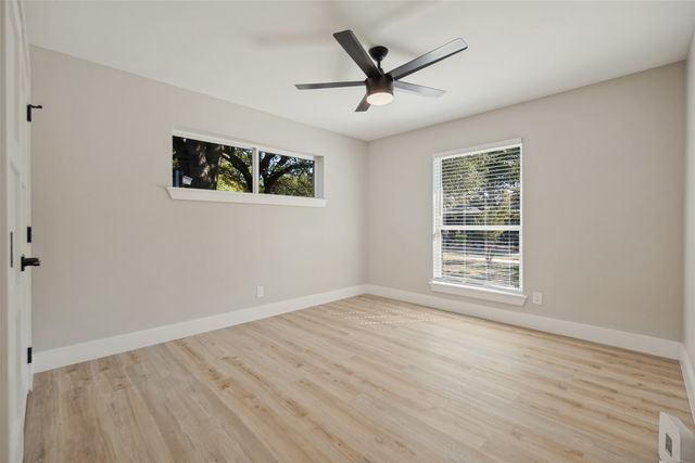 3129 Flowerdale Lane, Dallas, TX 75229