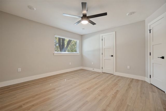 3129 Flowerdale Lane, Dallas, TX 75229