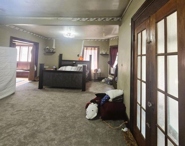 930 N 34th STREET, Milwaukee, WI 53208