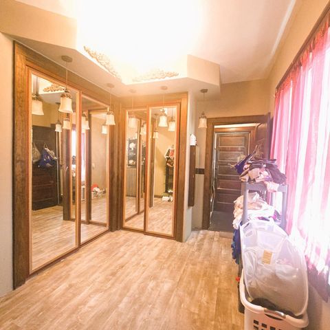 930 N 34th STREET, Milwaukee, WI 53208