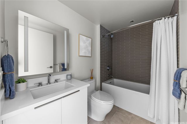 1001 Queen Street 3101, Honolulu, HI 96814