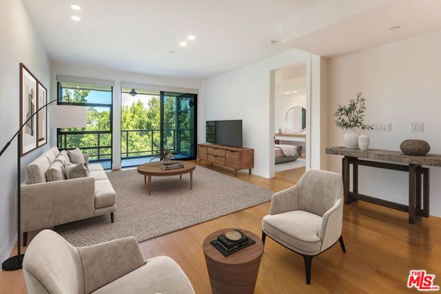 10777 Wilshire Boulevard 405, Los Angeles, CA 90024