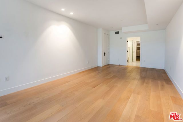 10777 Wilshire Boulevard 405, Los Angeles, CA 90024
