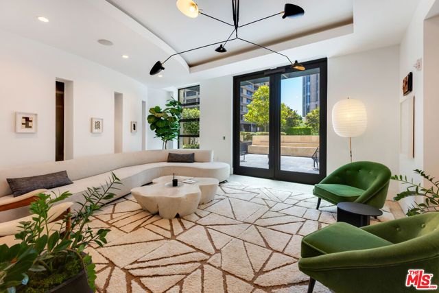 10777 Wilshire Boulevard 405, Los Angeles, CA 90024