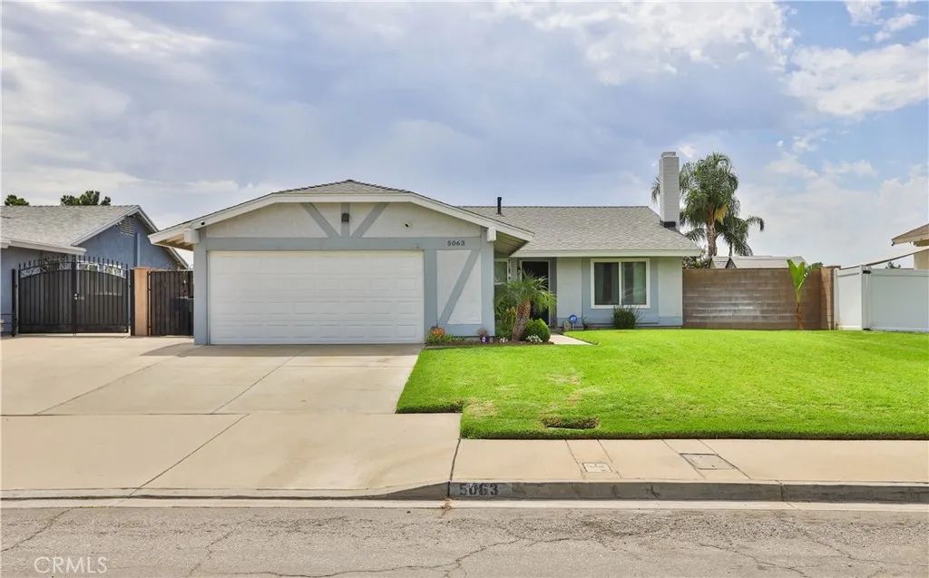 5063 Auburn, San Bernardino, CA 92407