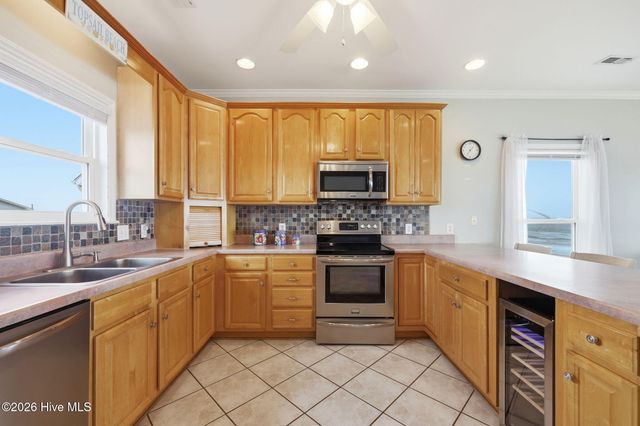 266 Sea Shore Drive, Sneads Ferry, NC 28460