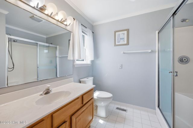 266 Sea Shore Drive, Sneads Ferry, NC 28460
