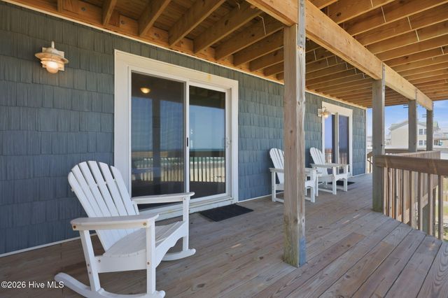 266 Sea Shore Drive, Sneads Ferry, NC 28460