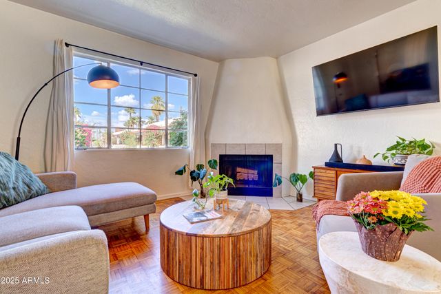 385 E CORONADO Road 6, Phoenix, AZ 85004