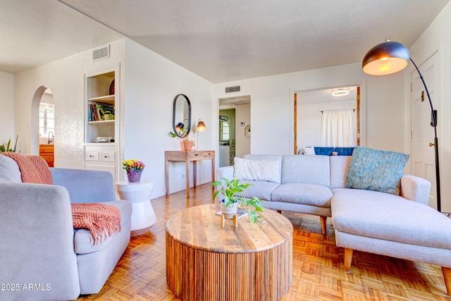 385 E CORONADO Road 6, Phoenix, AZ 85004