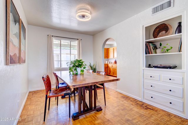 385 E CORONADO Road 6, Phoenix, AZ 85004