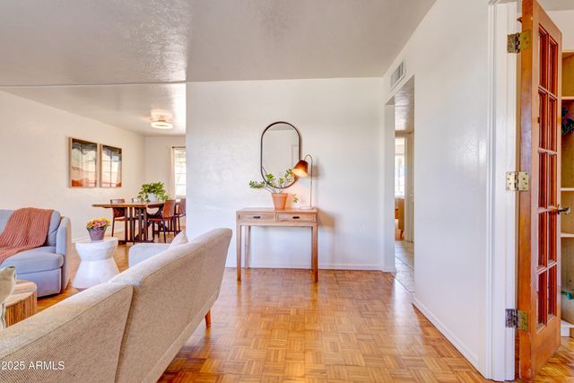 385 E CORONADO Road 6, Phoenix, AZ 85004