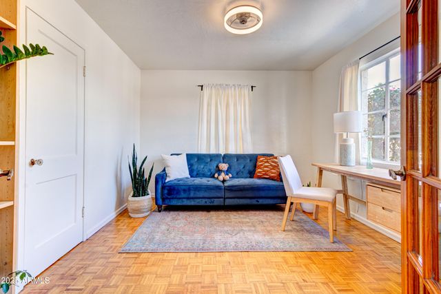 385 E CORONADO Road 6, Phoenix, AZ 85004