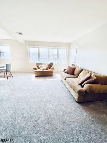 341 Trotting Rd, Union Twp., NJ 07083