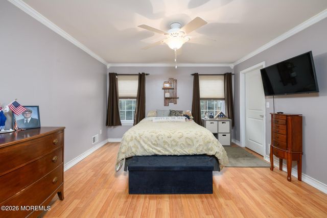 210 Raritan Place, North Middletown, NJ 07748