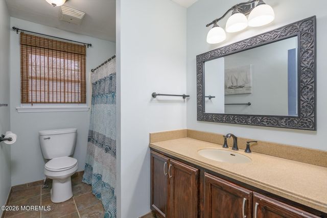 210 Raritan Place, North Middletown, NJ 07748