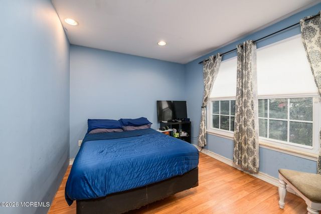 210 Raritan Place, North Middletown, NJ 07748