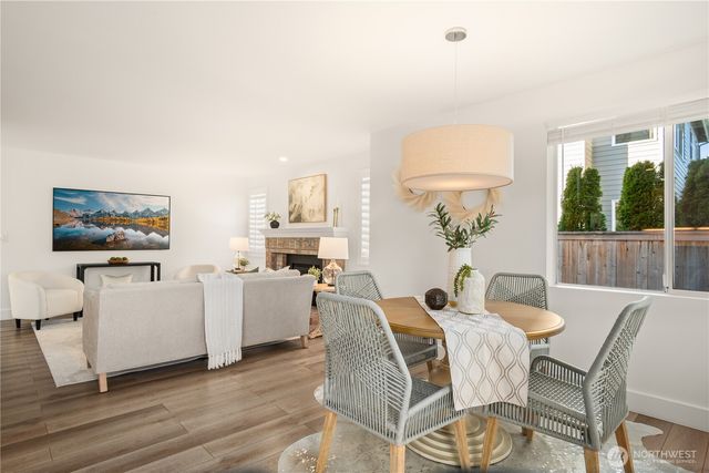 19640 88th Place NE, Bothell, WA 98011