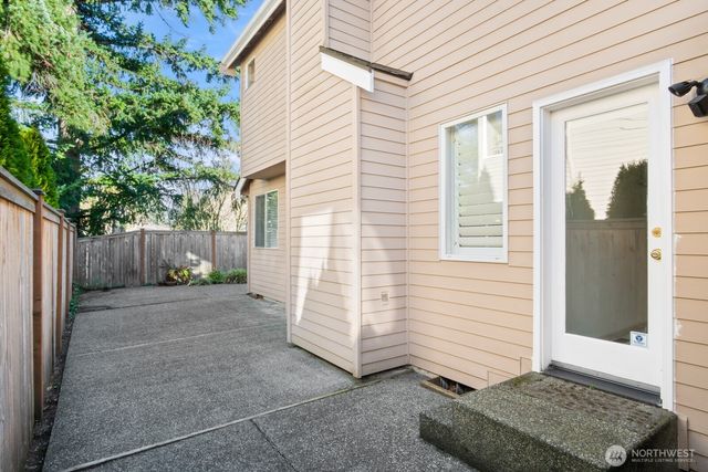 19640 88th Place NE, Bothell, WA 98011