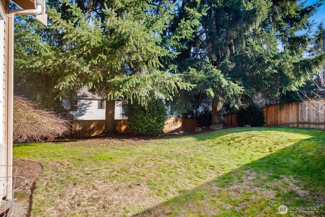 19640 88th Place NE, Bothell, WA 98011