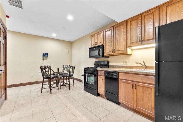 3201 W Main Street, Belleville, IL 62226
