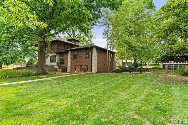 3201 W Main Street, Belleville, IL 62226