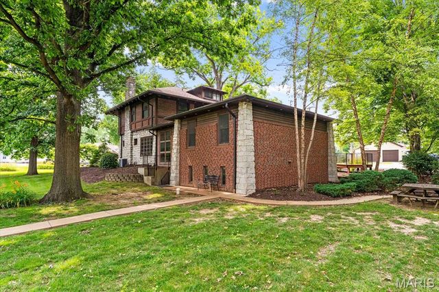 3201 W Main Street, Belleville, IL 62226