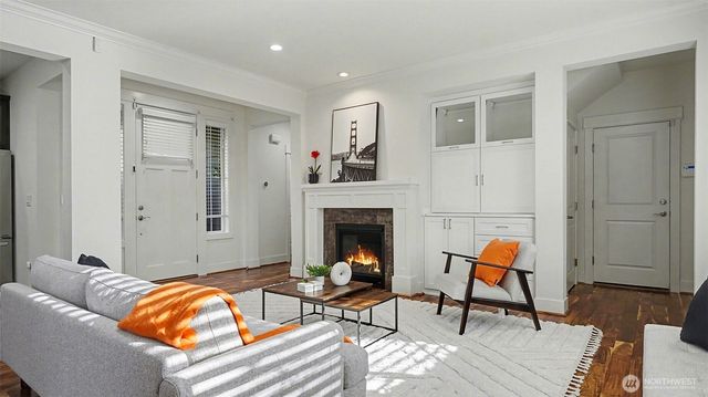 18726 43rd Drive SE, Bothell, WA 98012