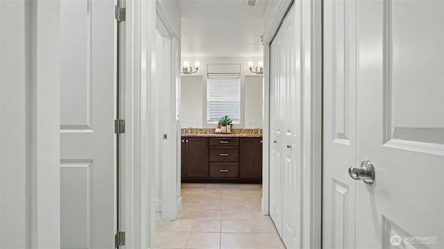 18726 43rd Drive SE, Bothell, WA 98012