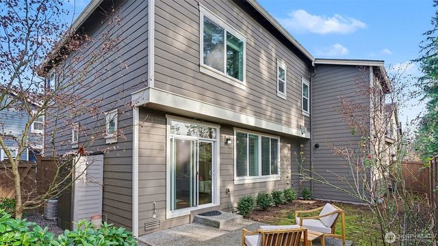 18726 43rd Drive SE, Bothell, WA 98012