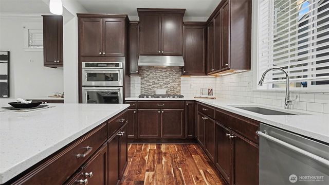 18726 43rd Drive SE, Bothell, WA 98012