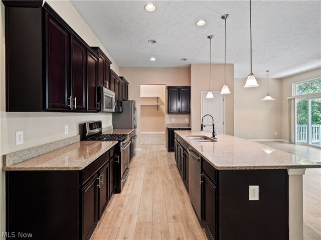 17062 Woodshire Drive, Strongsville, OH 44149