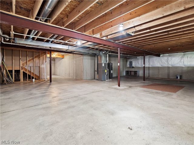 17062 Woodshire Drive, Strongsville, OH 44149