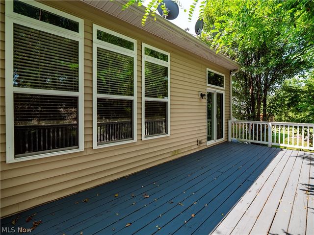 17062 Woodshire Drive, Strongsville, OH 44149