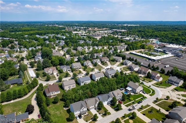 17062 Woodshire Drive, Strongsville, OH 44149