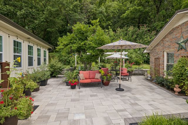 1204 Bobs Ln, Mount Pleasant, TN 38474