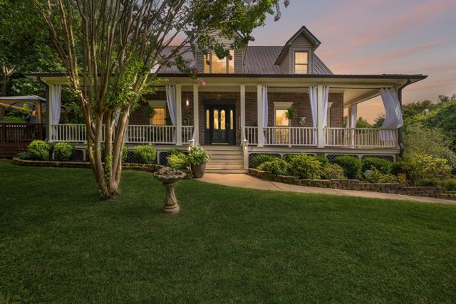 1204 Bobs Ln, Mount Pleasant, TN 38474