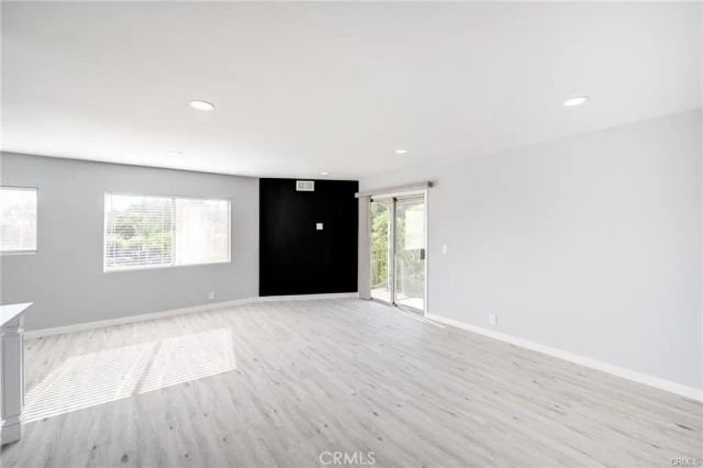 3022 Valle Vista 6, Los Angeles, CA 90065