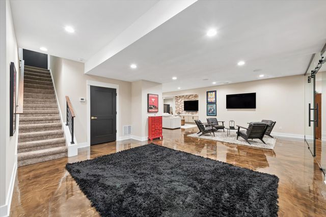 3703 Elio Way, Valparaiso, IN 46385