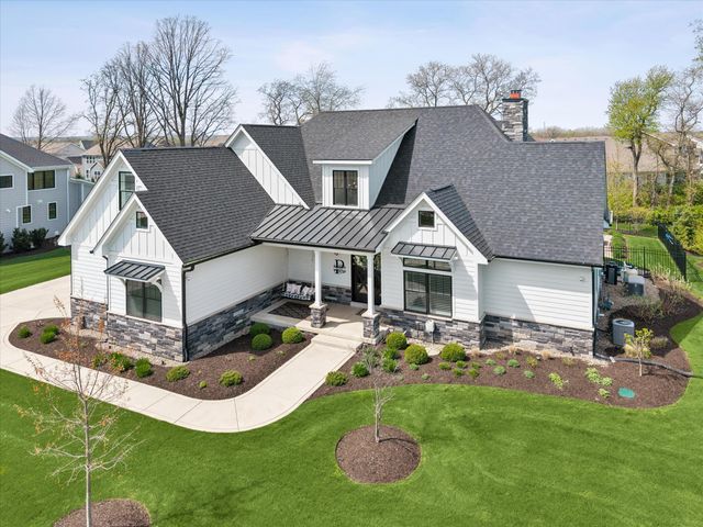 3703 Elio Way, Valparaiso, IN 46385