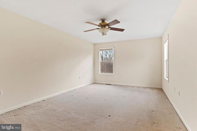 163 LEE ANN CT, Enola, PA 17025