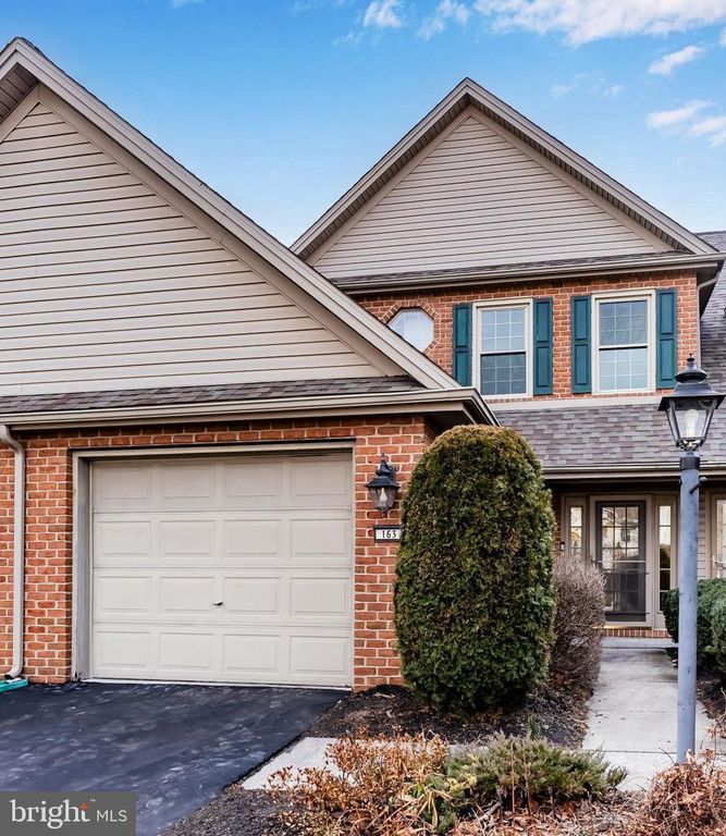 163 LEE ANN CT, Enola, PA 17025