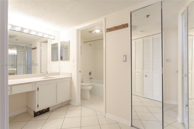 20505 E Country Club Drive PH-39, Aventura, FL 33180