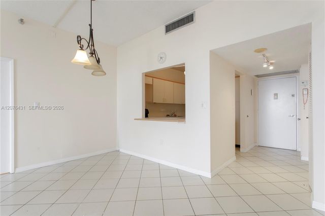 20505 E Country Club Drive PH-39, Aventura, FL 33180